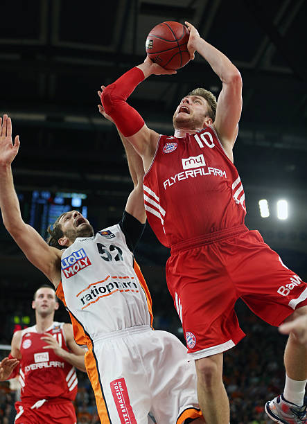 一系列国际 一系列国际