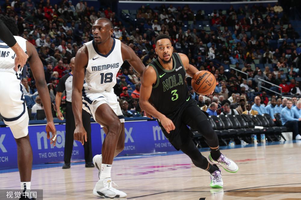 通过犀利的 通过犀利的