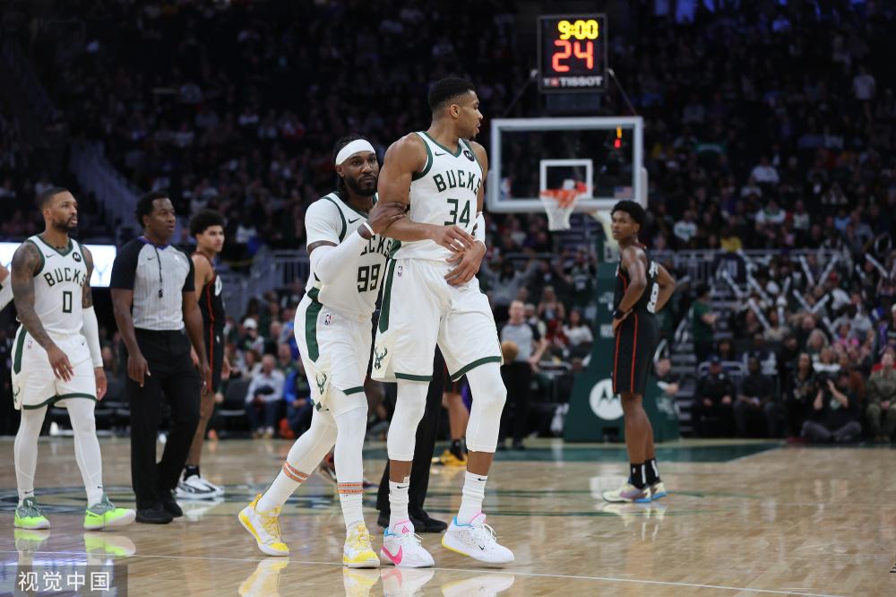 被凶狠拉拽 被凶狠拉拽