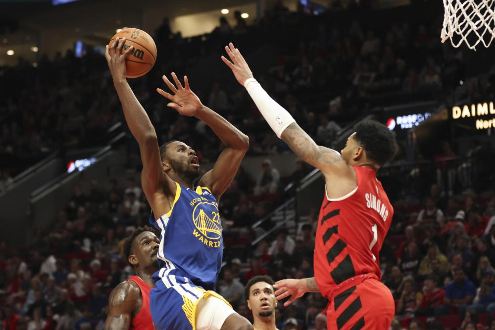 靠替补中锋 靠替补中锋